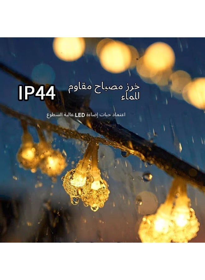 مُوسُّي سلسلة مصابيح LED تعمل بالطاقة الشمسية، مثالية للإضاءة الخارجية أثناء التخييم، وتُستخدم كأضواء احتفالية أو في الفناءات. تتميز بأضواء نجمية ومصباح قمرية، وتوفر ثمانية أوضاع إضاءة مختلفة، بطول 6.0 متر وعدد 30 مصباحًا. تدعم الشبكة الكهربائية عبر منفذ USB بجهد 5 فولت، ويمكن ترقية الأداء باستخدام لوحة شمسية عالية القدرة مع بطارية سعة كبيرة. - Image 5
